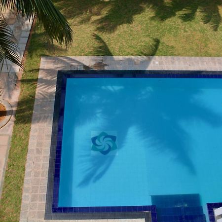 Southern Star Hotel Бентота Екстериор снимка