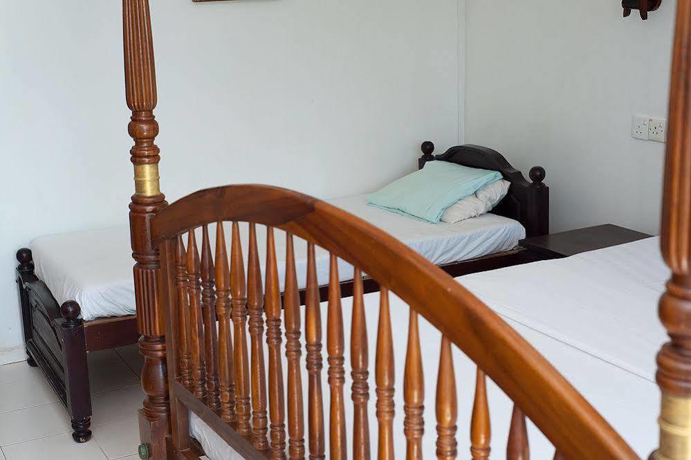 Southern Star Hotel Бентота Екстериор снимка